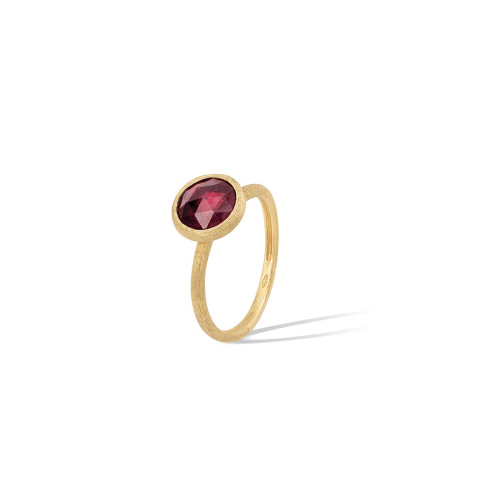 18Kt Yellow Gold Jaipur Ring With A Round Garnet