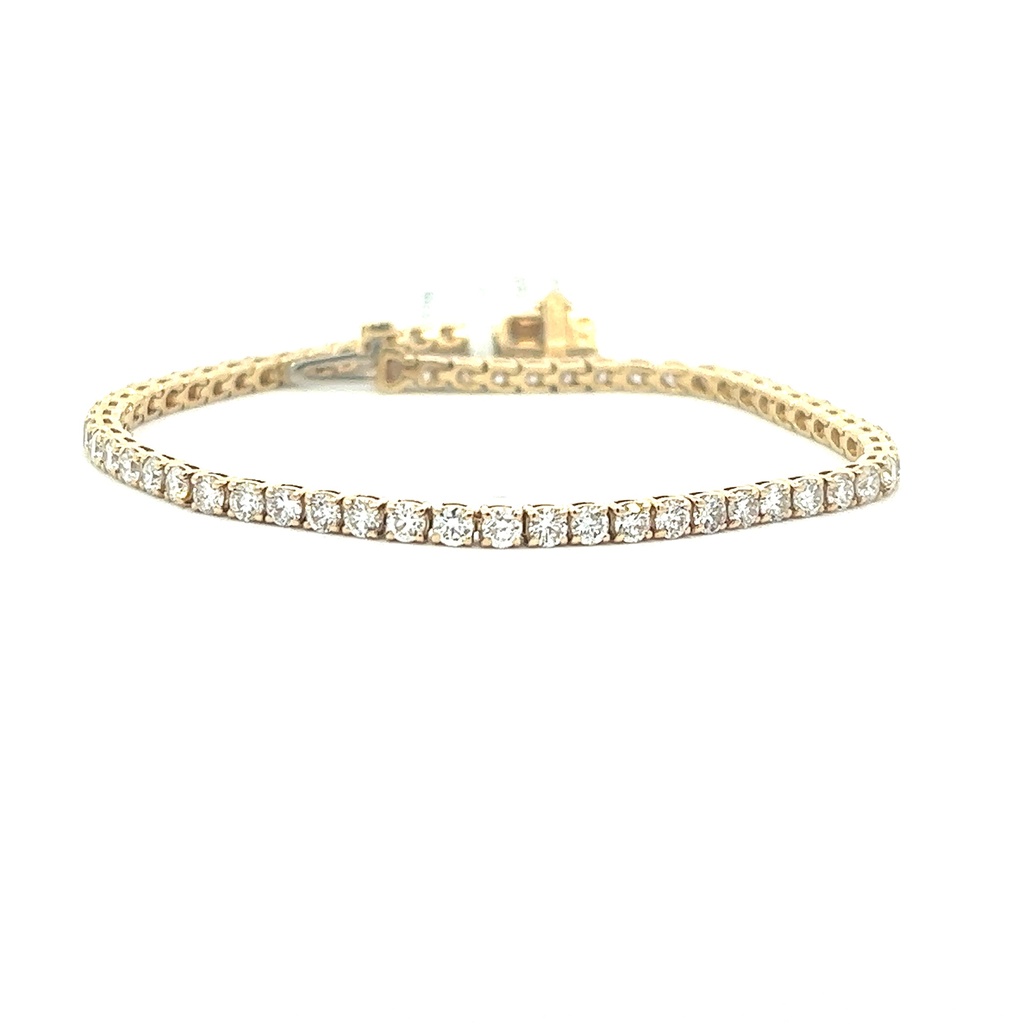 14Kt Yellow Gold Tennis Bracelet With 65 Round Diamonds Weighing 4.16cttw