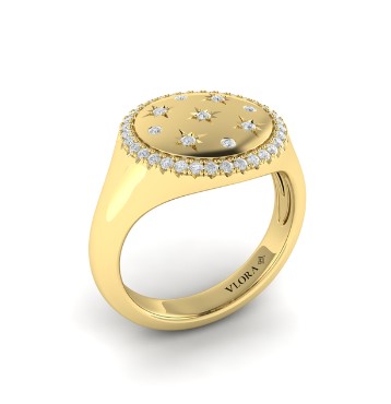 14Kt Yellow Gold Amuleta Signet Ring With (43) Round Diamonds Weighing 0.25cttw