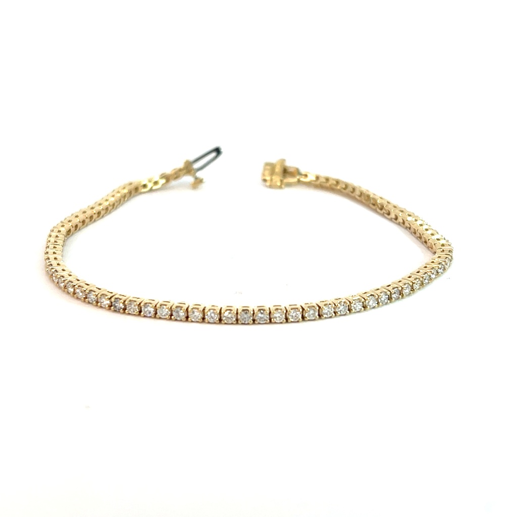 14Kt Yellow Gold Tennis Bracelet With (77) Round Diamonds Weighing 2.04cttw
