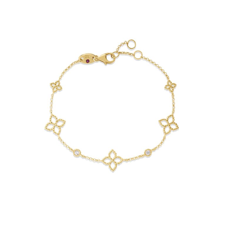 Principessa Flower Station Bracelet With (2) Round Diamonds Weighing 0.06cttw In 18Kt Yellow Gold