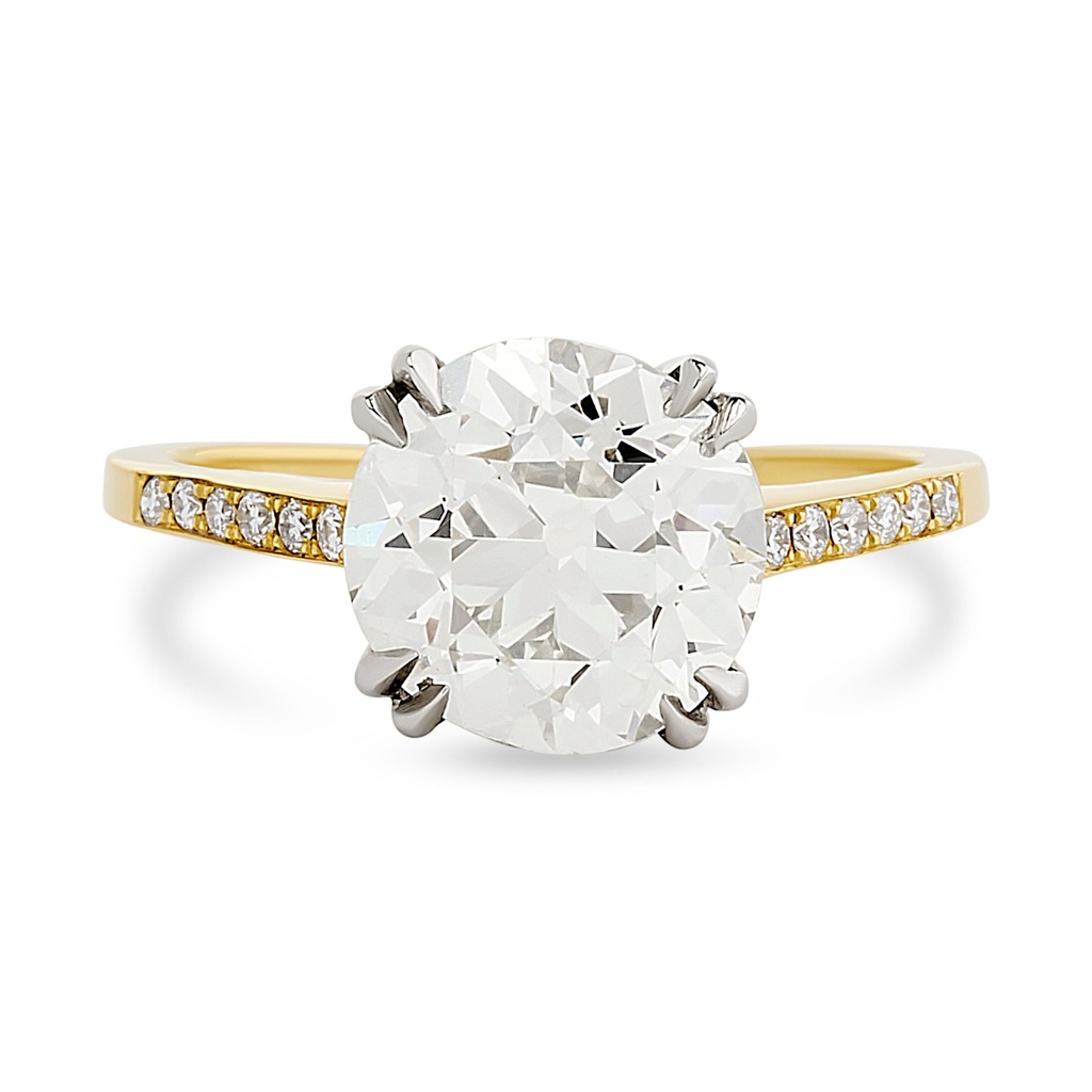 [PAGR302EU-P] Platinum And 18Kt Yellow Gold Ring With A European Cut Diamond Weighing 3.02ct And (12) Round Diamonds Weighing 0.06ct