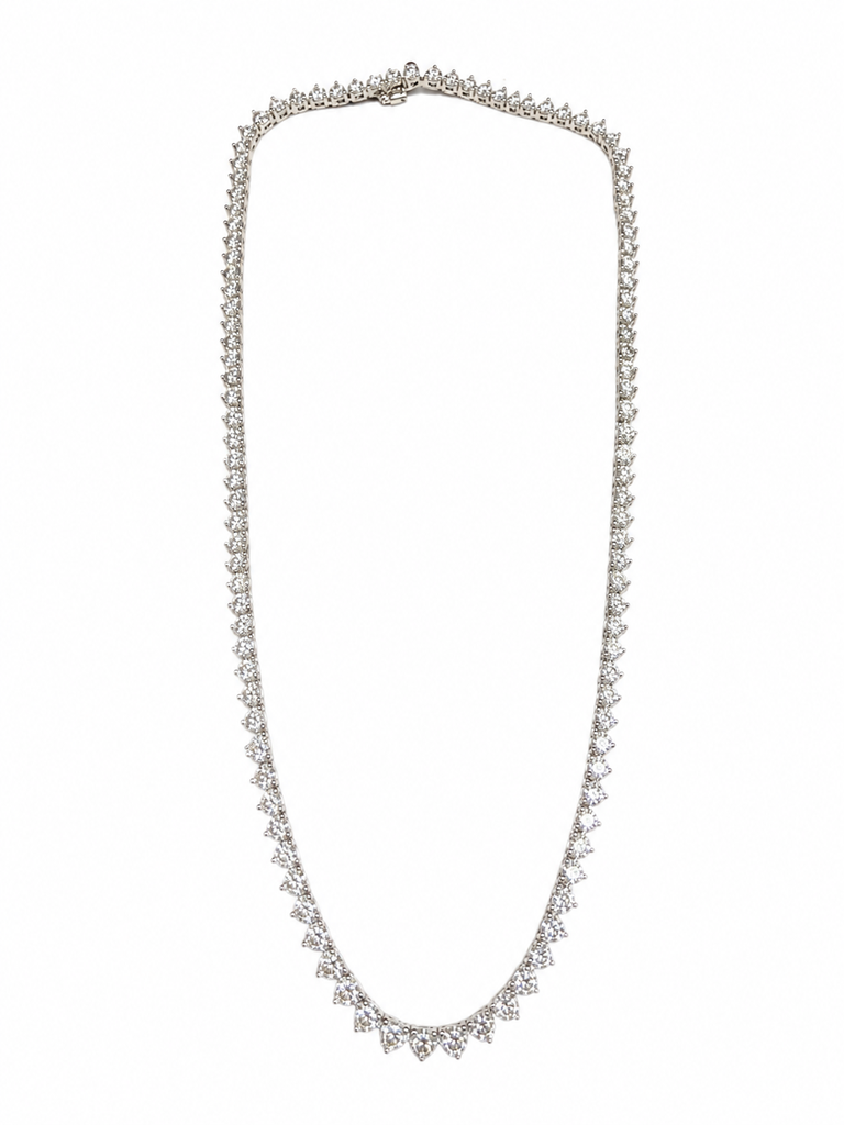14Kt White Gold Line Necklace With (111) Round Diamonds Weighing 17.50cttw