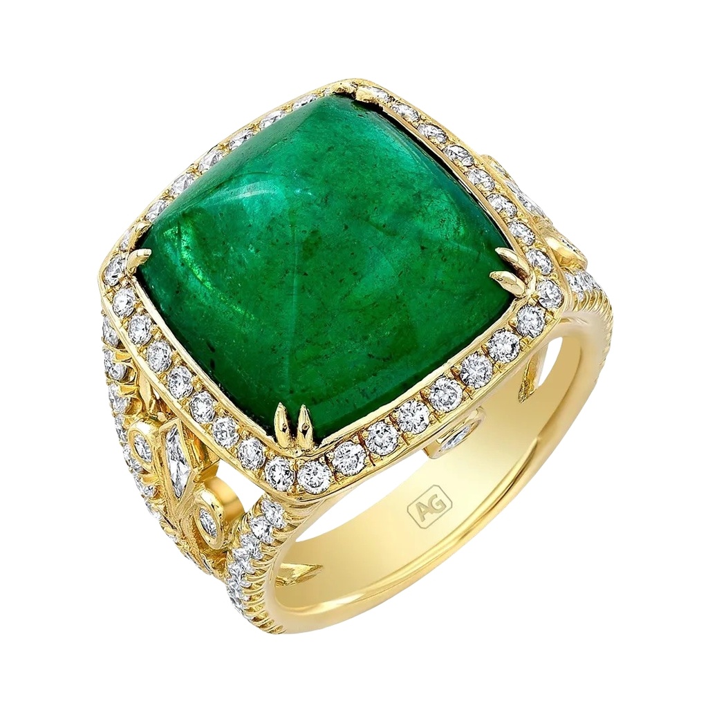 [100056] 18Kt Yellow Gold Ring With An Emerald Weighing 14.08ct And Diamonds Weighing 1.53ct
