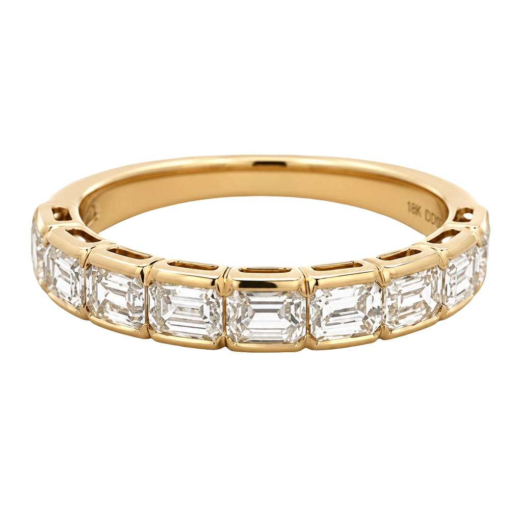 18Kt Yellow Gold Ring With (9) Emerald Cut Diamonds Weighing 1.34cttw