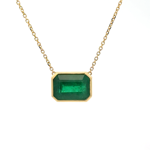 [PRTPD81060-P] East-West Bezel Necklace With An Emerald Cut Emerald Weighing 10.78ct in 14/18Kt Yellow Gold