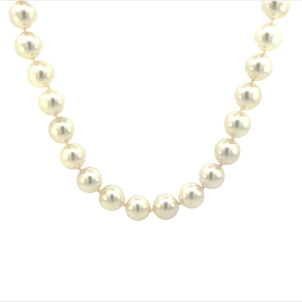 7.5x7mm Cultured Pearl Strand With An 18Kt White Gold Clasp