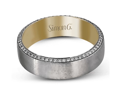 14Kt Two Toned Band With An Edge Of Round Diamonds Weighing 0.51cttw