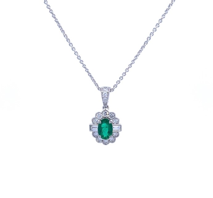 Diamond And Emerald Pendant Necklace 0.74cttw