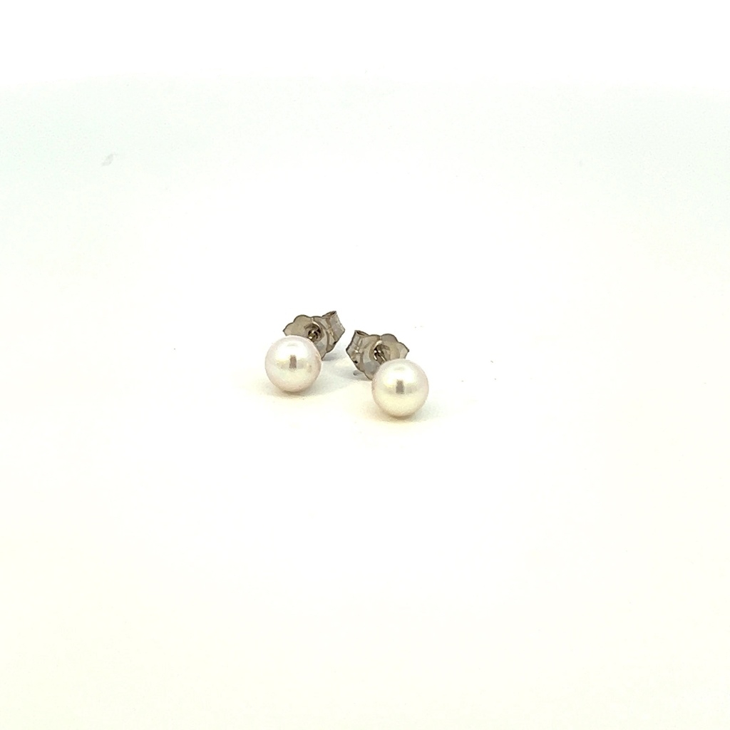 White Gold 5mm Pearl Stud Earrings