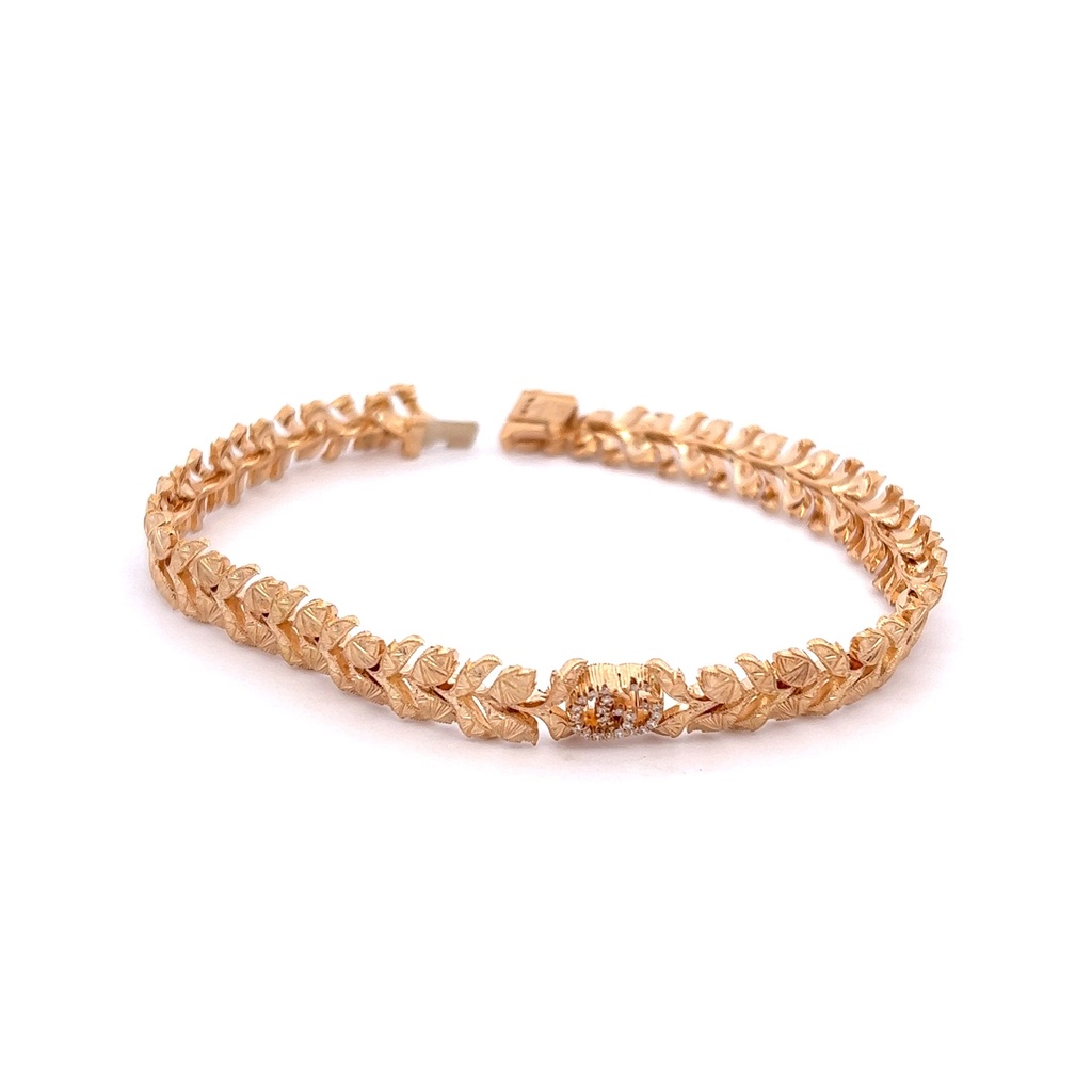 Yellow Gold Gucci Flora Bracelet With (24) Round Diamonds Weighing 0.05cttw