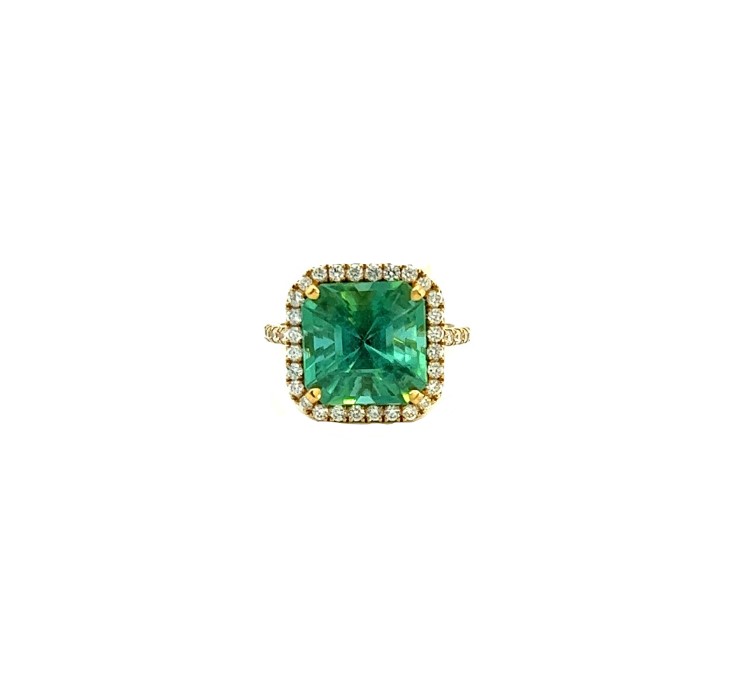 18Kt Yellow Gold Diamond And Mint Tourmaline Ring 6.52cttw