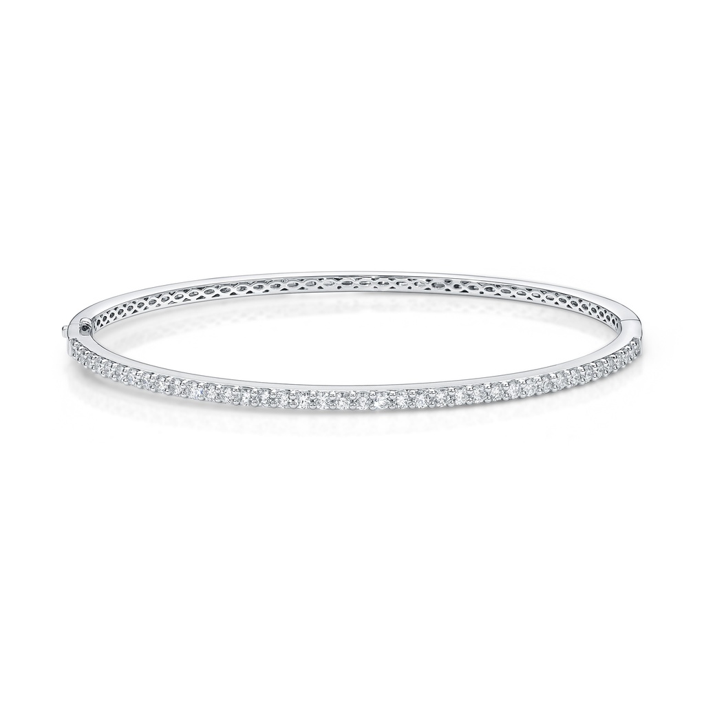 18Kt White Gold Bangle Bracelet With (40) Round Diamonds Weighing 1.03cttw