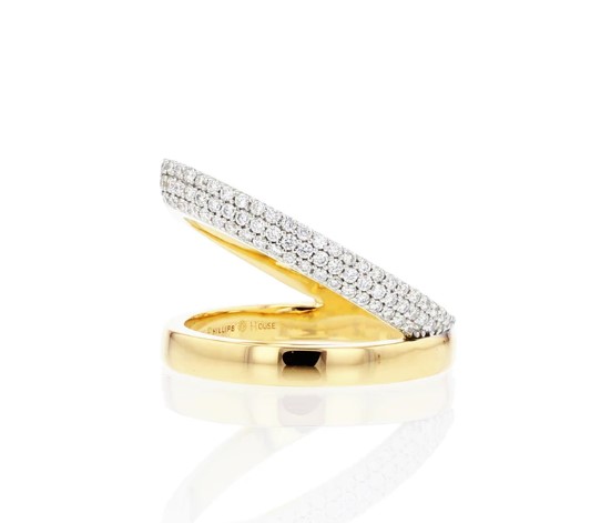 14Kt Yellow Gold Sash Ring With (66) Round Diamonds Weighing 0.32cttw