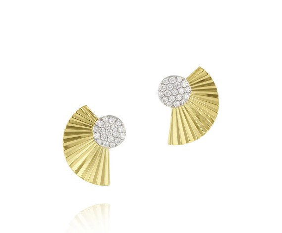 [E0917DY] 14Kt Yellow Gold Aura Fan Earrings With (38) Round Diamonds Weighing 0.31cttw