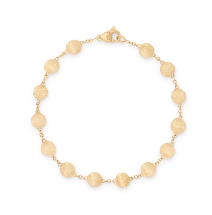 18Kt Yellow Gold Africa Bead Bracelet 7.25"