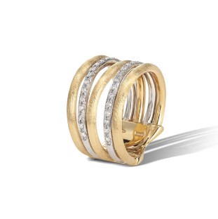 18Kt Two Toned Jaipur Band With (34) Round Diamonds Weighing 0.22cttw
