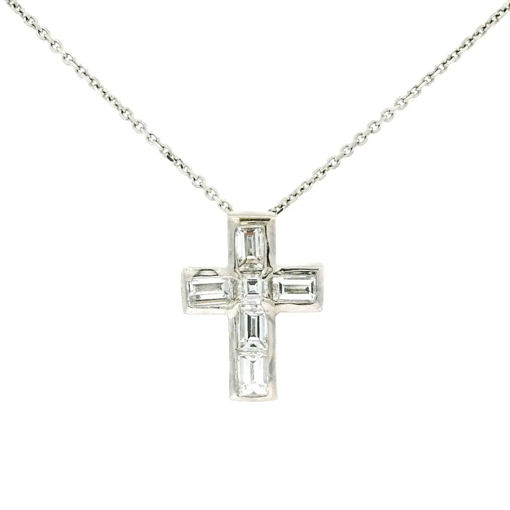 18Kt White Gold Cross Necklace With (1) Square Diamond Weighing 0.12ct And (5) Baguette Diamonds Weighing 1.20ct