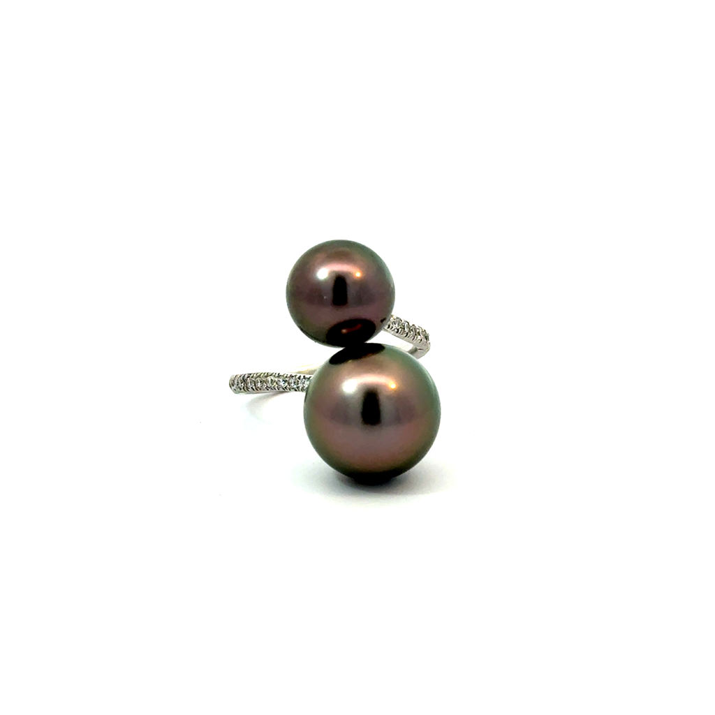 [PR302AY] Bypass Tahitian Pearl Ring With (18) Round Diamonds Weighing 0.18cttw In 18Kt White Gold