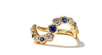 [RM5772] 18Kt Yellow Gold Bubbly Wave Round Sapphire And Diamond Ring 0.66cttw