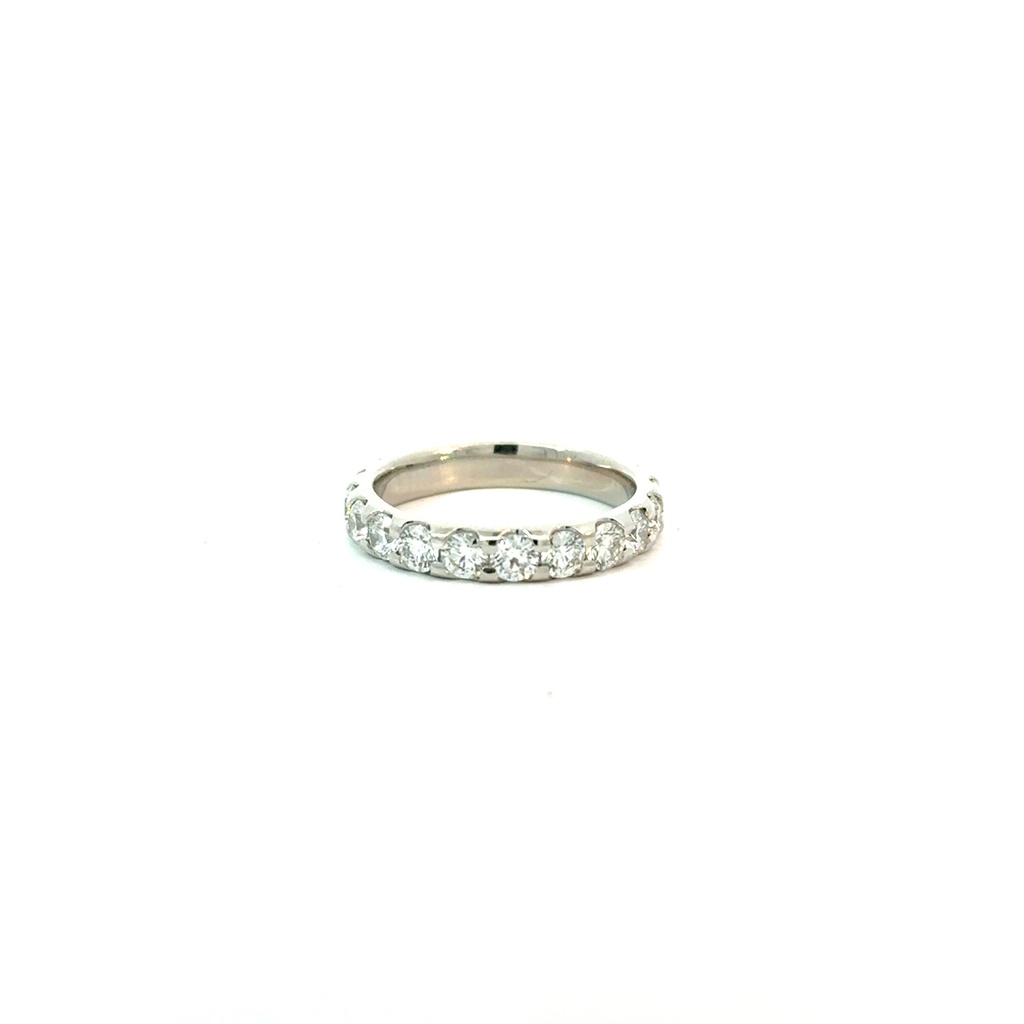 [S14996] Platinum Eternity Band With (20) Round Diamonds Weighing 2.67cttw