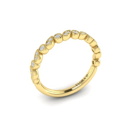 14Kt Yellow Gold Wreath Band With (22) Round Diamonds Weighing 0.21cttw