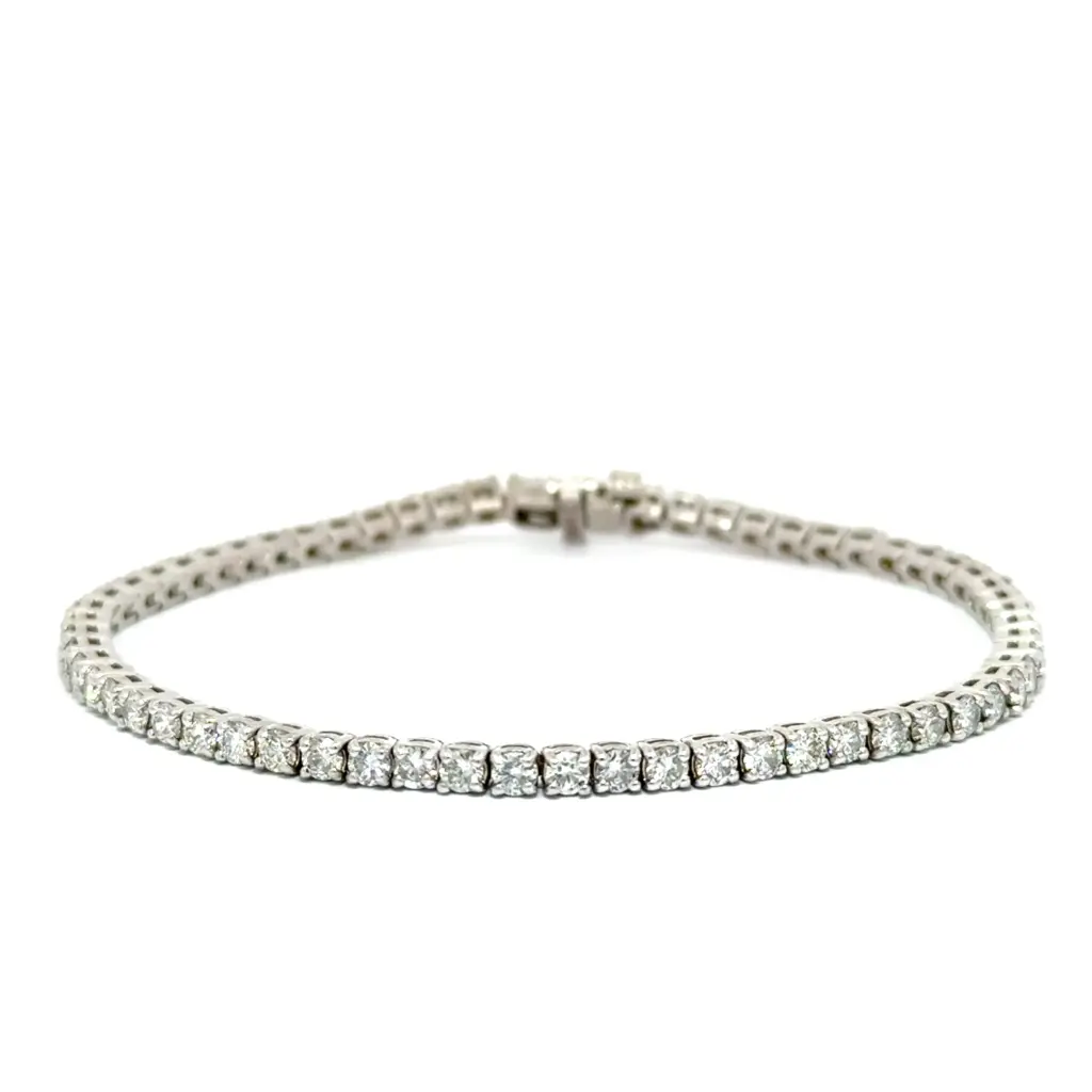 [tennis brac] 14Kt White Gold Tennis Bracelet With (63) Round Diamonds Weighing 4.08cttw