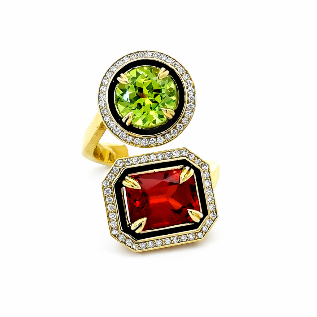 [100575] 18Kt Yellow Gold Black Enamel Ring With a Spessartite Weighing 5.21ct, Sphene Weighing 4.00ct, And Round Diamonds Weighing 0.28ct