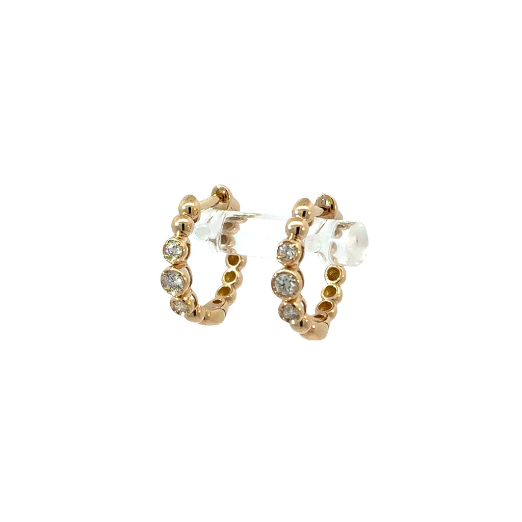 [ED6759-302] 14Kt Yellow Gold Beaded Hoops With (6) Round Diamonds Weighing 0.22cttw