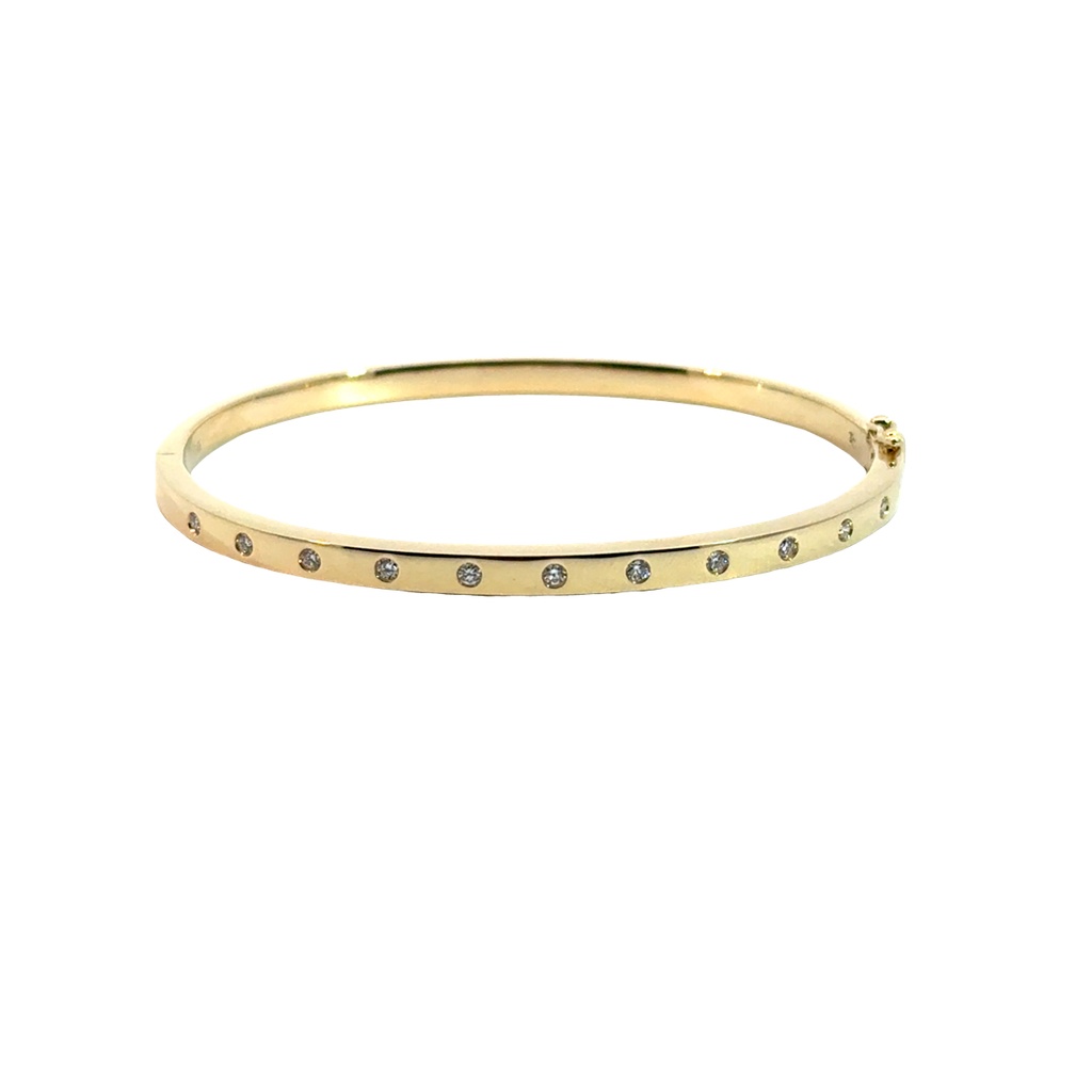 [B9095E (N6651)] 14Kt Yellow Gold Hinged Bangle With (11) Round Diamonds Weighing 0.28cttw