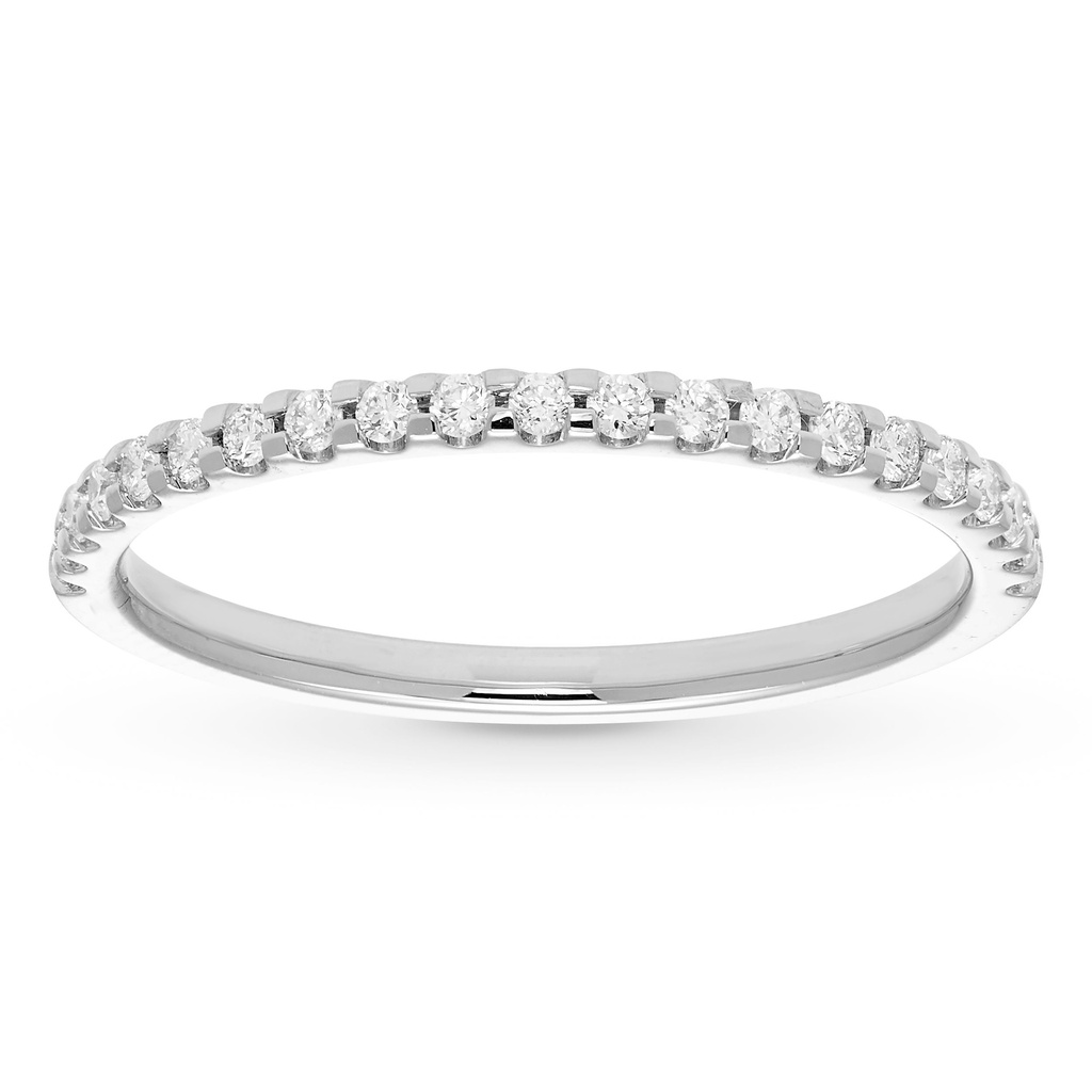 Platinum Band With (21) Round Diamonds Weighing 0.25cttw