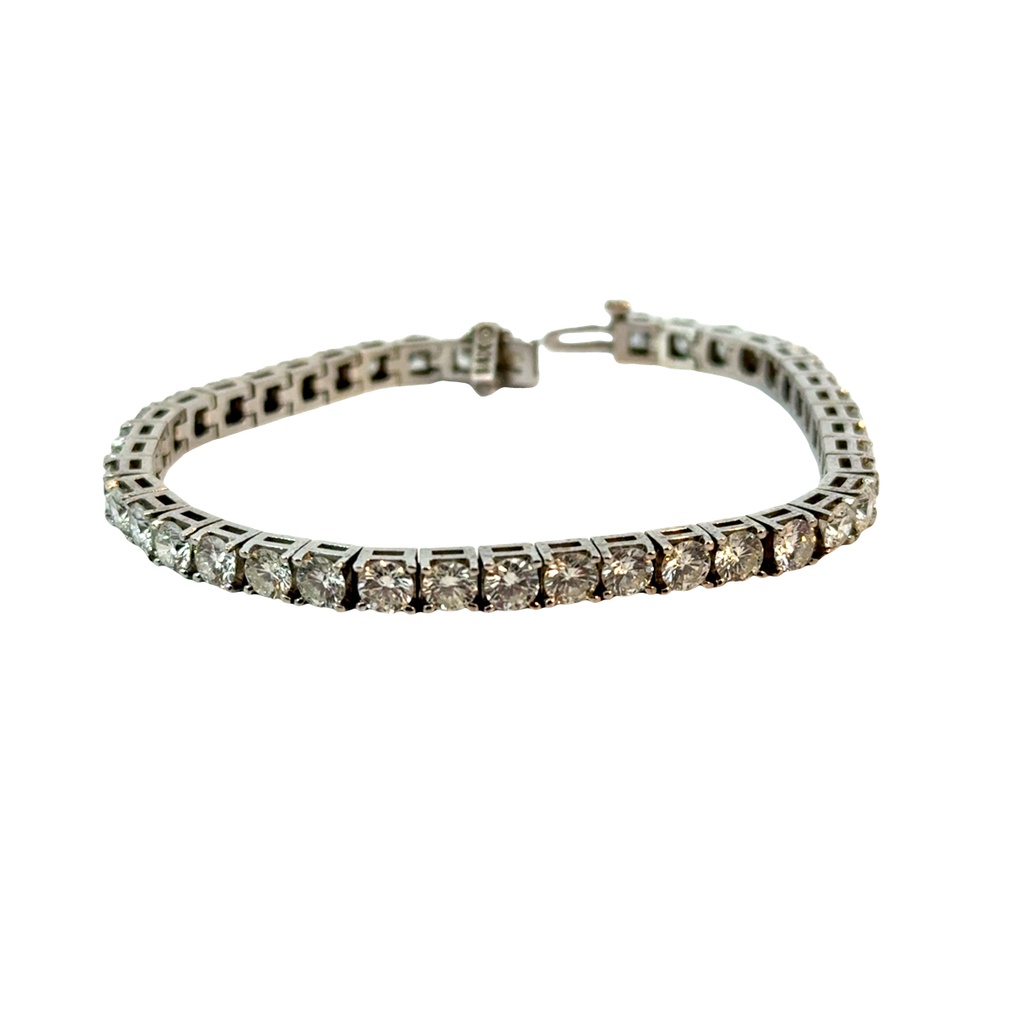 14Kt White Gold Tennis Bracelet With (41) Round Diamonds Weighing 10.12cttw