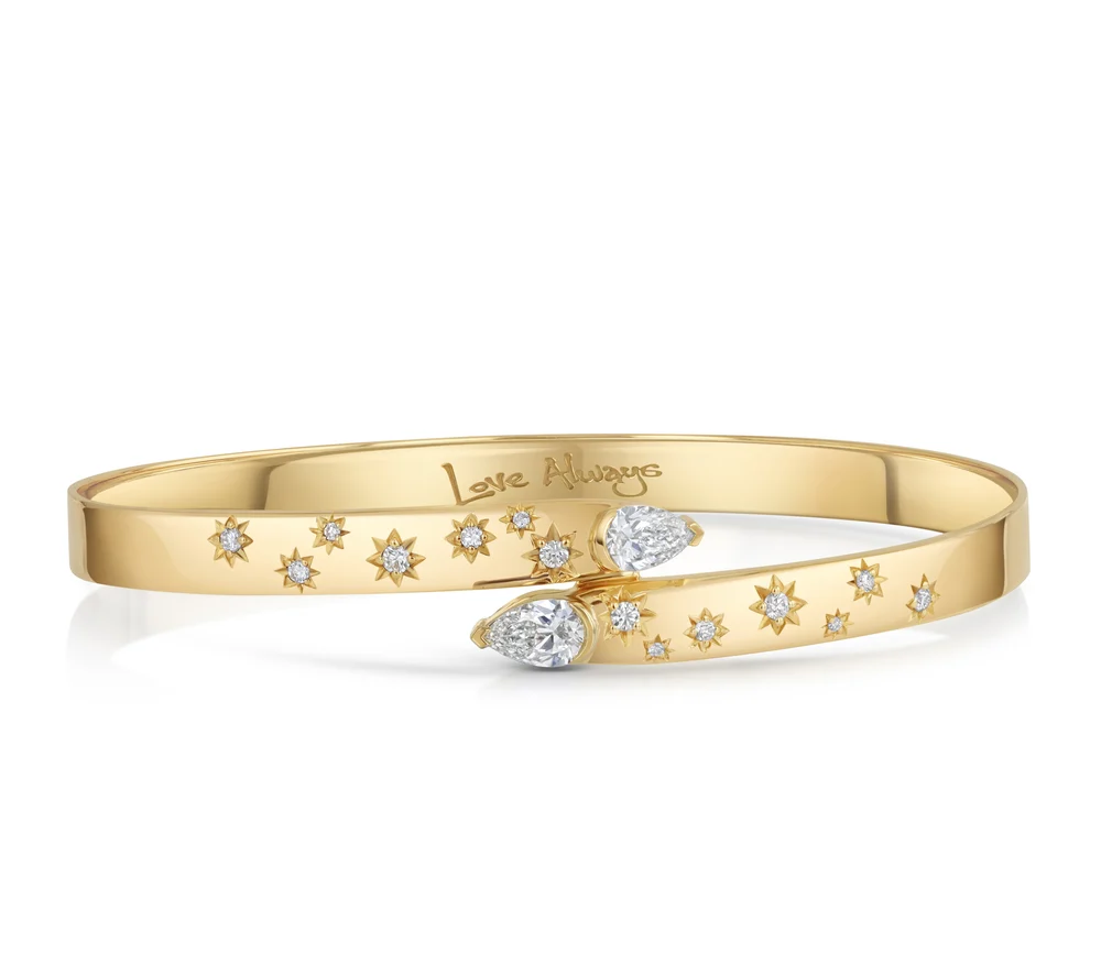 18Kt Yellow Gold Always Scatter Bracelet With (2) Pear Shaped Diamonds Weighing 0.60ct And (14) Round Diamonds Weighing 0.15ct