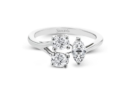 Diamond Three Stone Ring 0.84ct