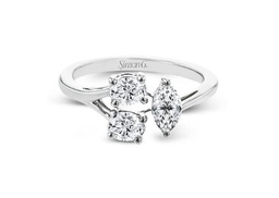 [LR2573] Diamond Three Stone Ring 0.84ct