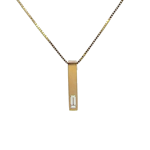 [S01644] Bar Necklace With A Baguette Diamond Weighing 0.17ct In 14Kt Yellow Gold