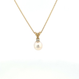 [810PY/C] 18Kt Yellow Gold 8mm Cultured Pearl Pendant Necklace With (1) Round Diamond Weighing 0.10ct