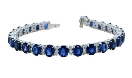 [22716] 18Kt White Gold Tennis Bracelet With (26) Oval Sapphires Weighing 20.52ct And (78) Round Diamonds Weighing 1.44ct