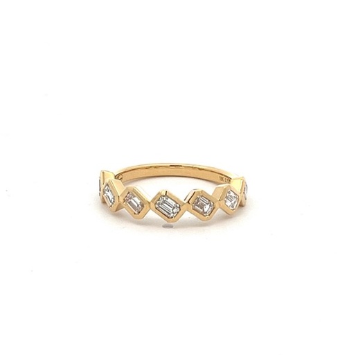 [7839-6] 18Kt Yellow Gold Bezel Band With (7) Emerald Cut Diamonds Weighing 0.74cttw
