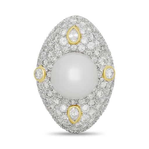 [R80855] 18Kt Yellow Gold Pearl Dome Ring With (146) Round Diamonds Weighing 5.5ct And (2) Pear Shaped Diamonds Weighing 0.30ct