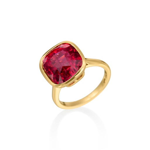 [PRTR78543-P] 18Kt Yellow Gold Bezel Set Ring With A Cushion Cut Spinel Weighing 11.09ct