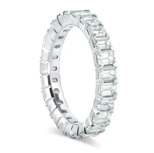[R57317.5] Eternity Band With (25) Emerald Cut Diamonds Weighing 3.75cttw In Platinum