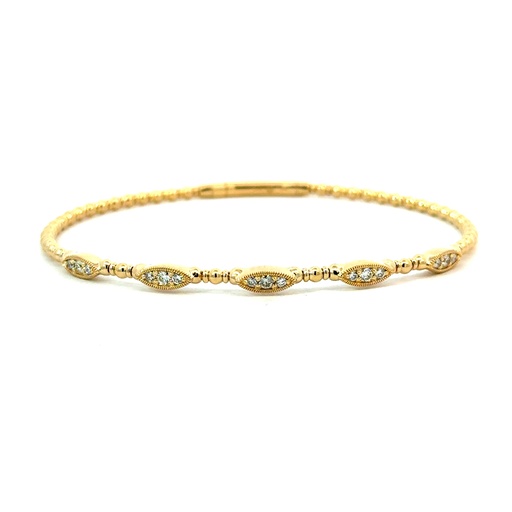 [BDD5369-328] 14Kt Yellow Gold Bangle With (15) Round Diamonds Weighing 0.33cttw